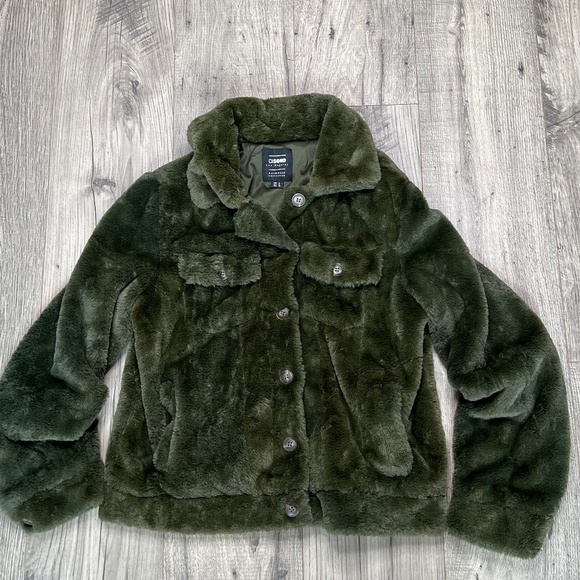 Ci Sono Jackets & Blazers - Ci Sono Green Button Up Teddy Jacket Size Medium Faux Fur